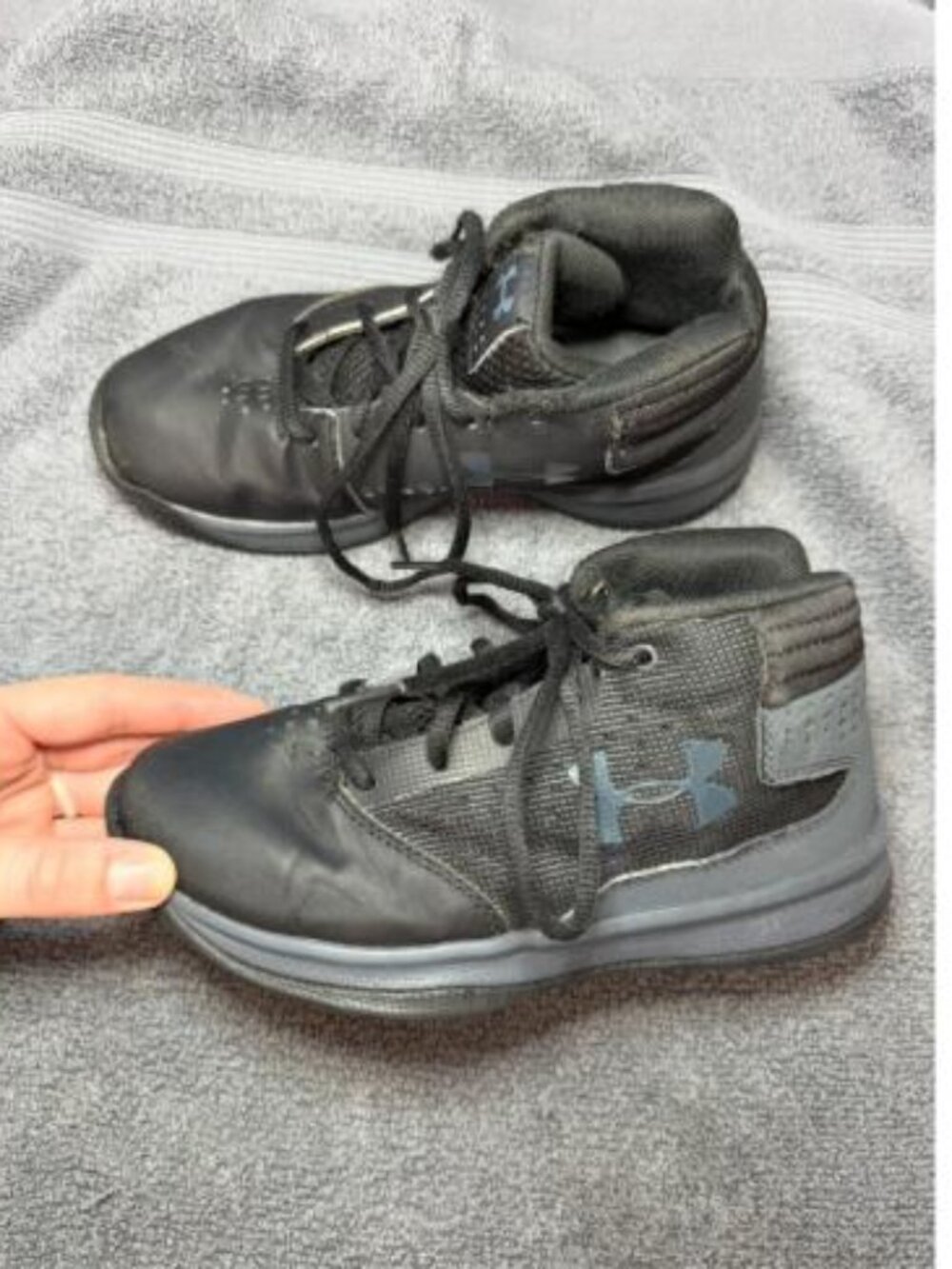 Under Armour Jet 2017 Boys Black Basketball Shoes Size 1Y
